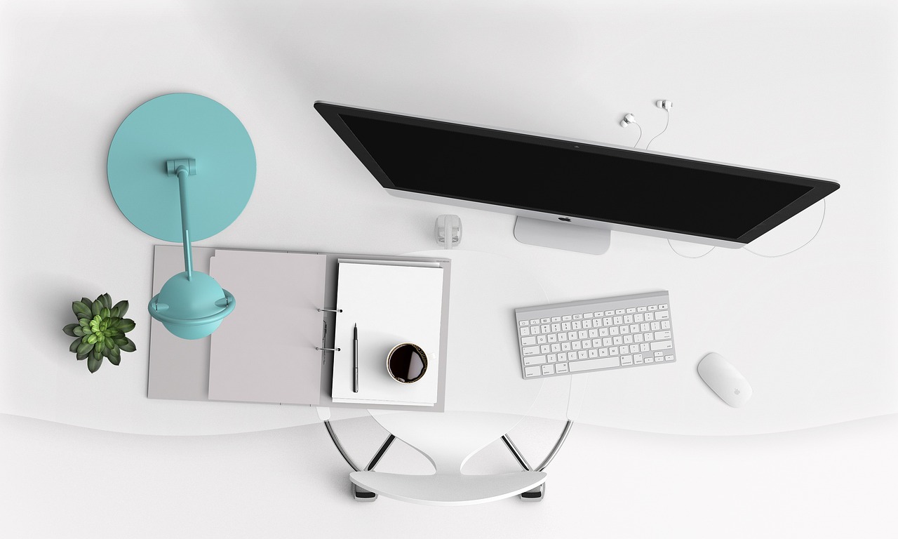 Clever Upcycled Organizers for Your Office Workspace